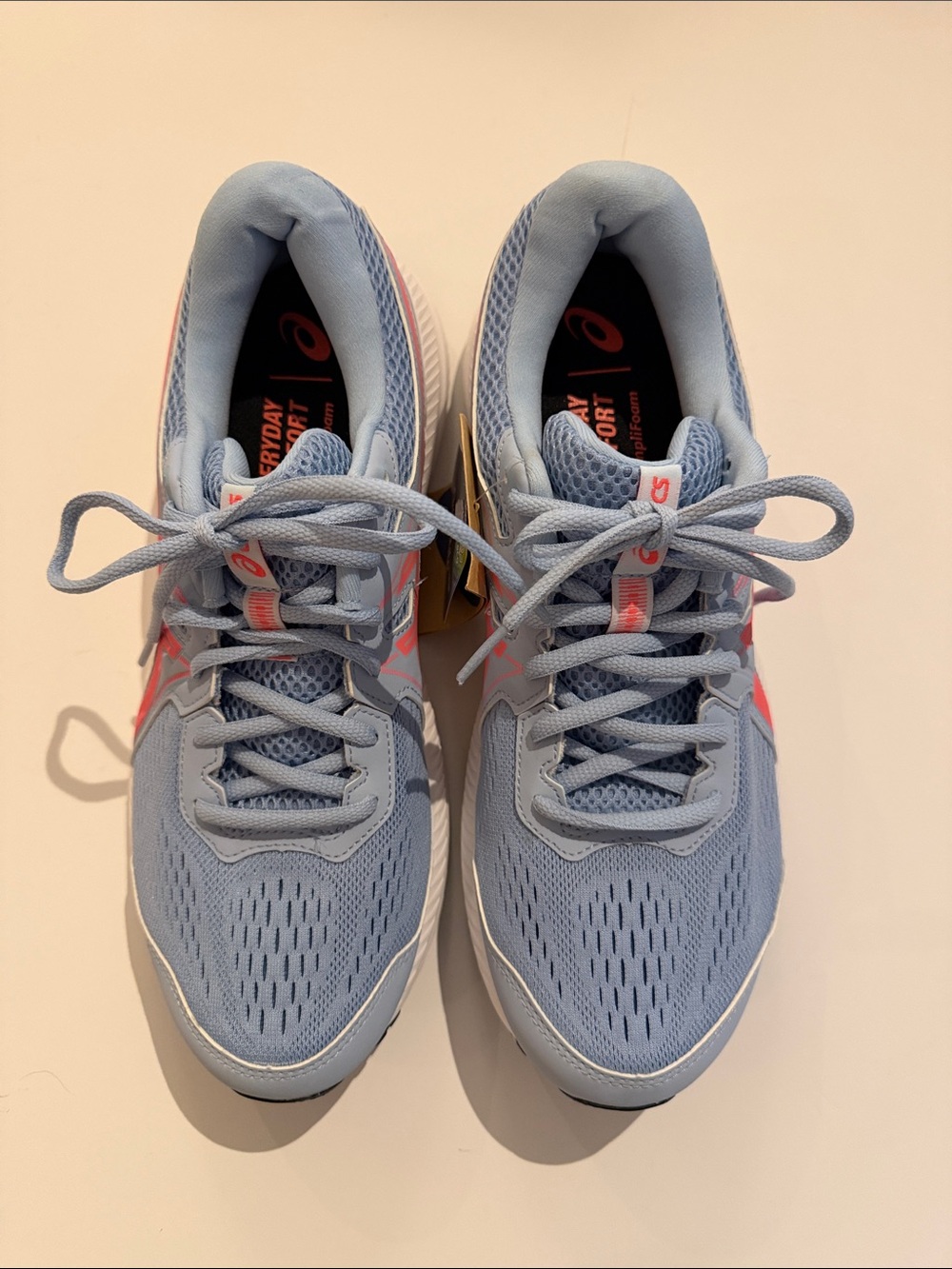 NWT Asics Sneakers size 11